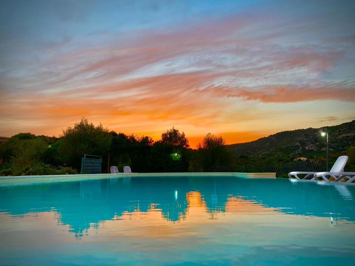 Casagliana Suite Resort Olbia Extérieur photo