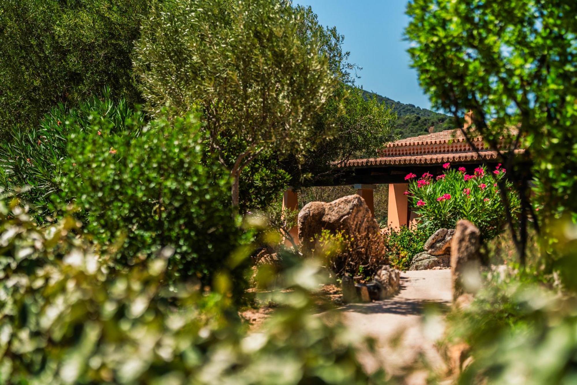 Casagliana Suite Resort Olbia Extérieur photo