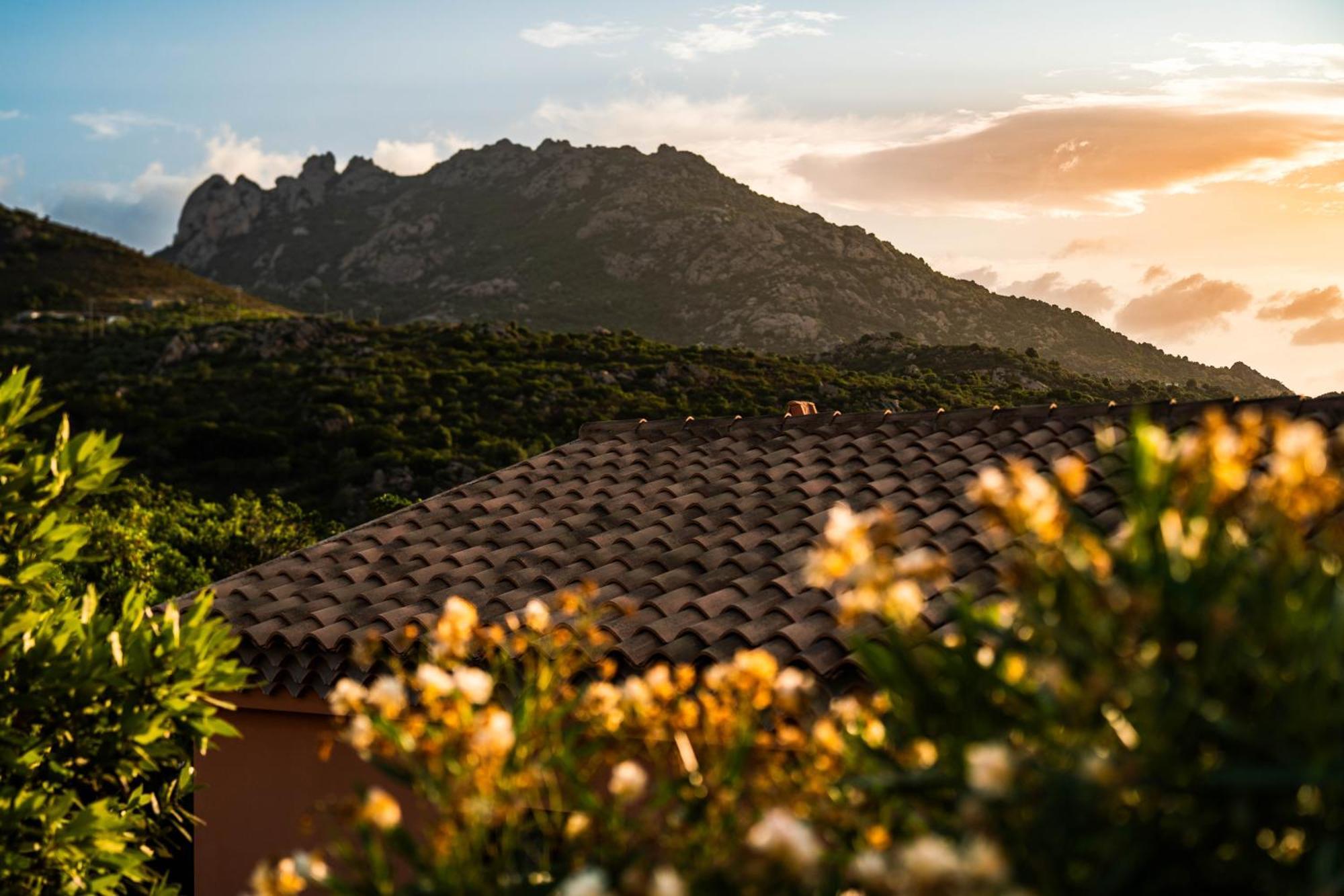 Casagliana Suite Resort Olbia Extérieur photo