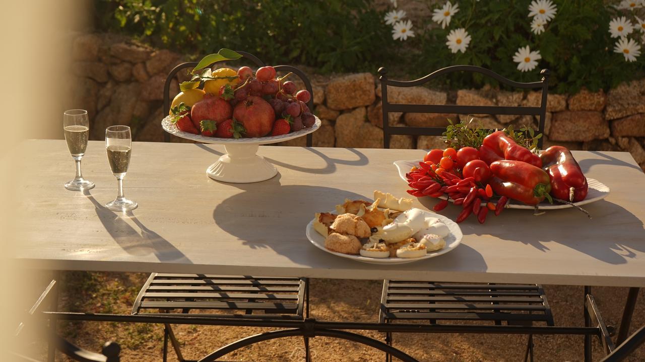 Casagliana Suite Resort Olbia Extérieur photo