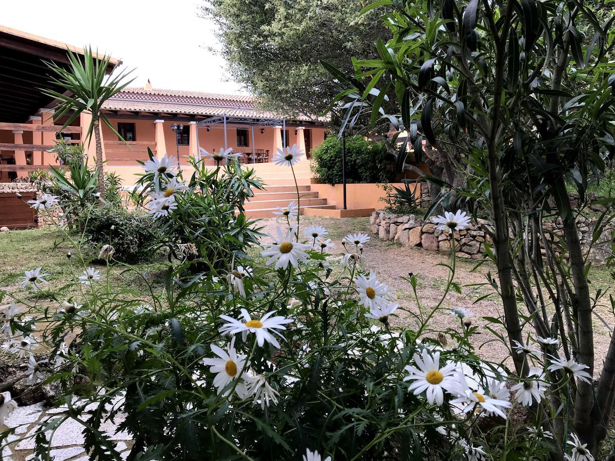 Casagliana Suite Resort Olbia Extérieur photo