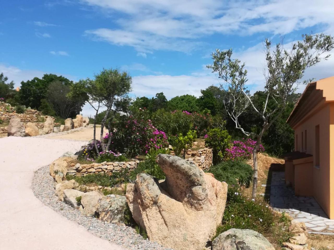 Casagliana Suite Resort Olbia Extérieur photo